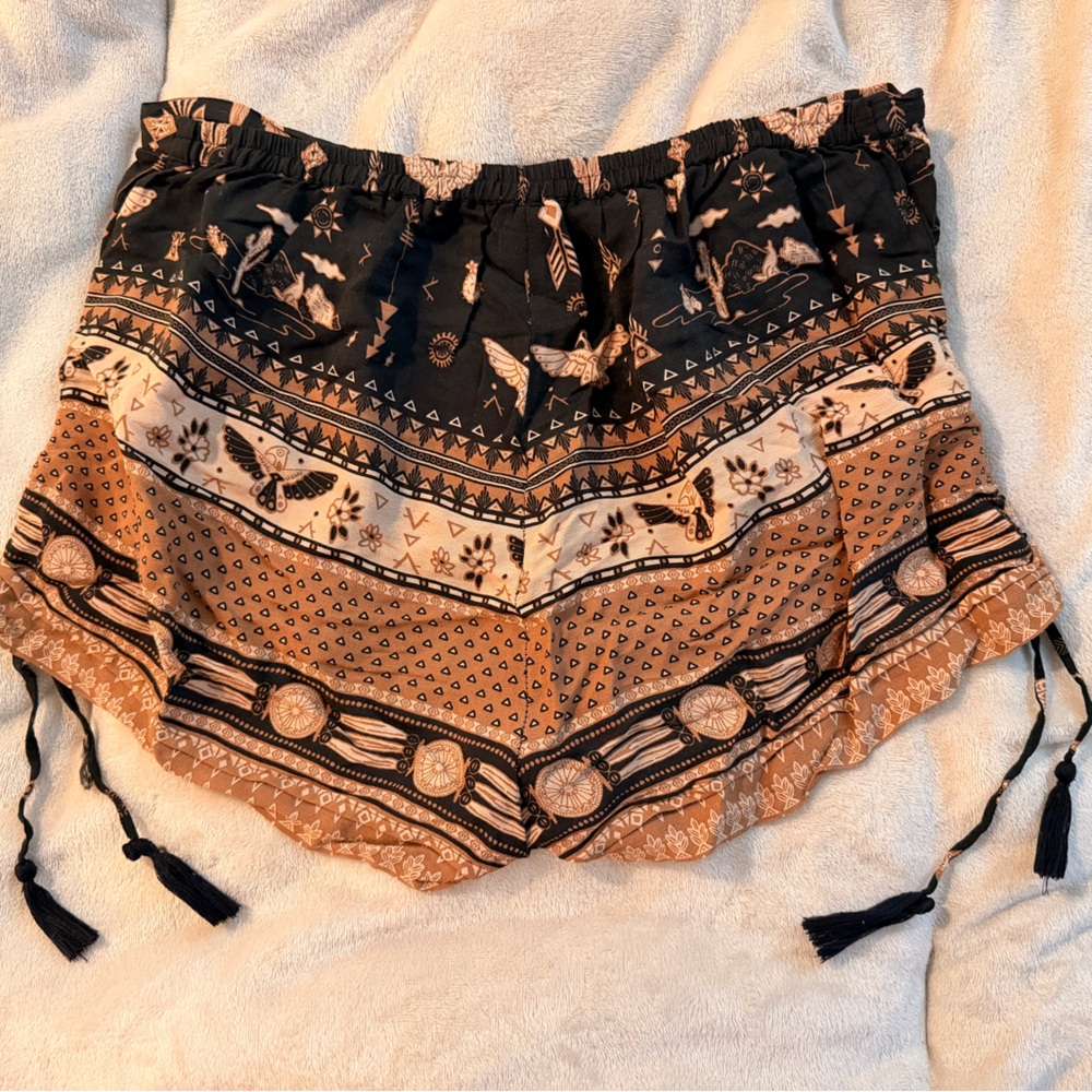 SPELL Phoenix Shorts Large - Picture 7 of 8
